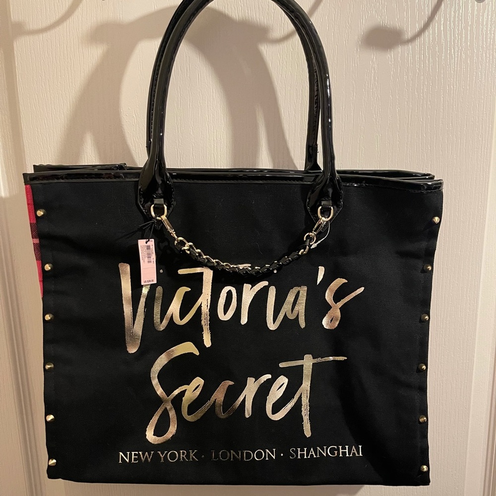 Victorias secret open top handbag. Black/Plaid, NWT
